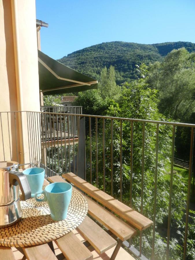 Ca De Geraldine Apartman El Pont de Suert Kültér fotó
