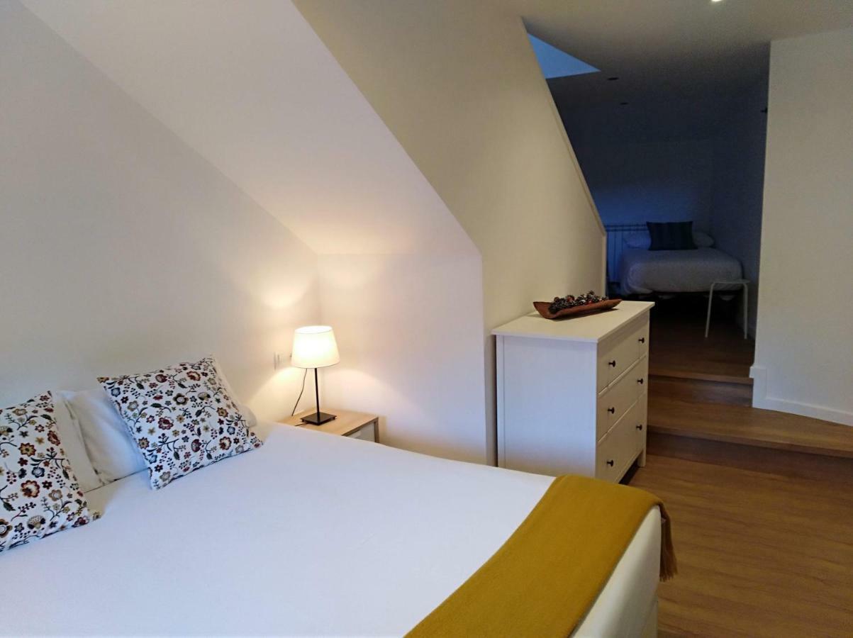 Ca De Geraldine Apartman El Pont de Suert Kültér fotó
