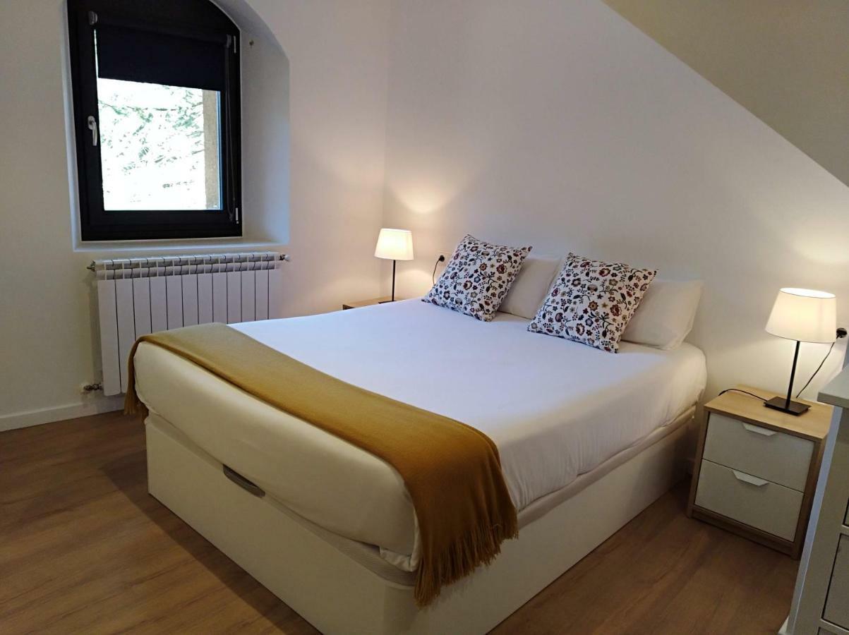 Ca De Geraldine Apartman El Pont de Suert Kültér fotó